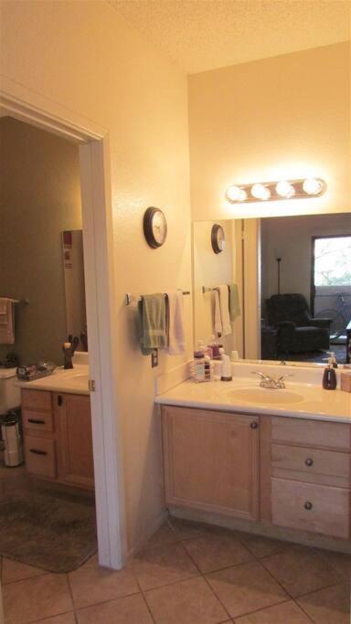 Condo With Heated Pool, Hot Tub, Near Walking Paths Glendale Eksteriør bilde